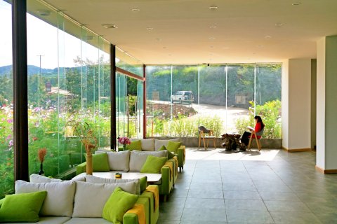 东川红土地留住时光民宿