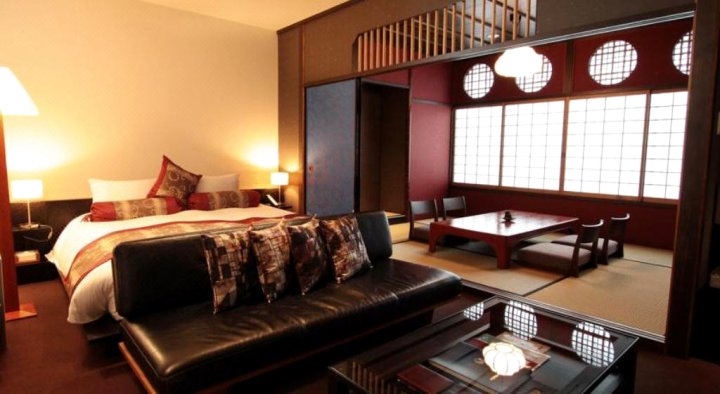 凯泽西套房酒店(Kizashi The Suite)