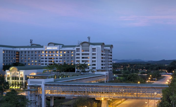 吉隆坡国际机场萨玛萨玛酒店(Sama-Sama Hotel Kuala Lumpur International Airport)