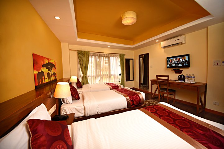 喜马拉雅酒店(DOM Himalaya Hotel)
