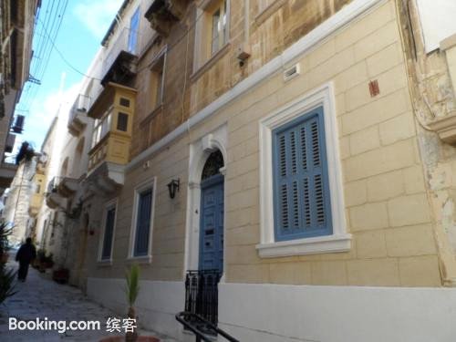 Vittoriosa 1 Bed Apartment