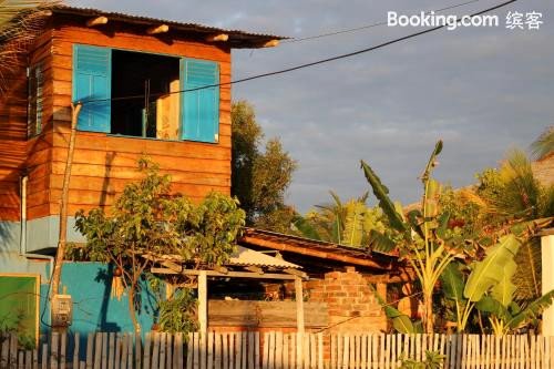 Hostal Puerto Engabao Surf Shelter