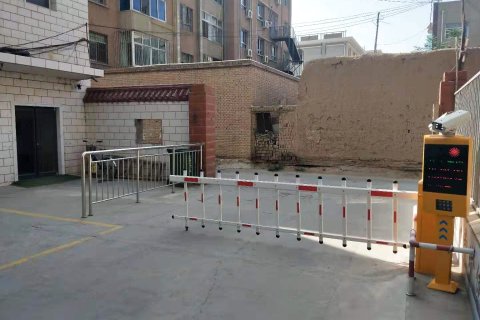 武威姿意快捷酒店