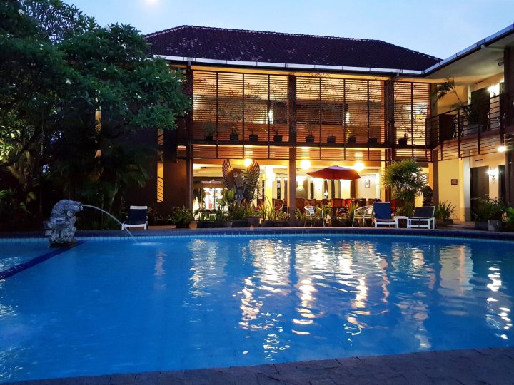沙努尔阿贡酒店(Sanur Agung Hotel)