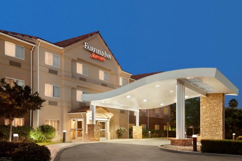 维塞利亚红杉万豪费尔菲尔德酒店(Fairfield Inn by Marriott Visalia Sequoia)