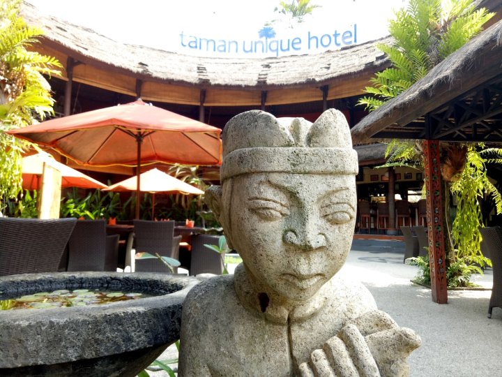 塔曼独特酒店(Taman Unique Hotel)