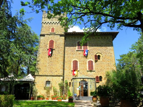 城堡科特维奇奥酒店(Castello Cortevecchio)