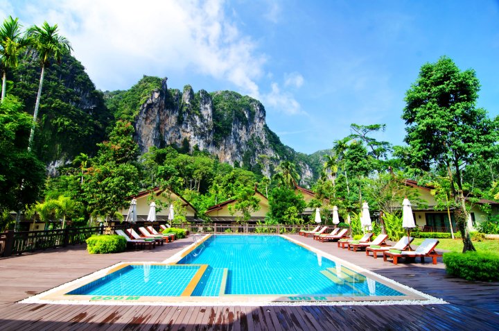 甲米奥南富佩特拉度假村(Aonang Phu Petra Resort, Krabi)