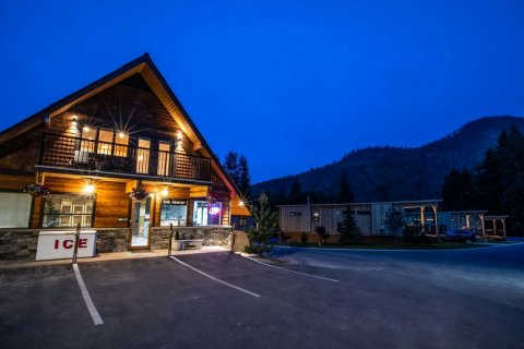圆石山酒店(Boulder Mountain Resort)