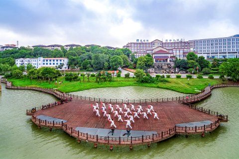 钟祥莫愁湖国际大酒店