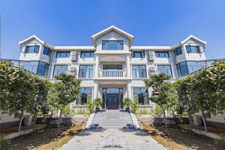 盘山凤兵农家院