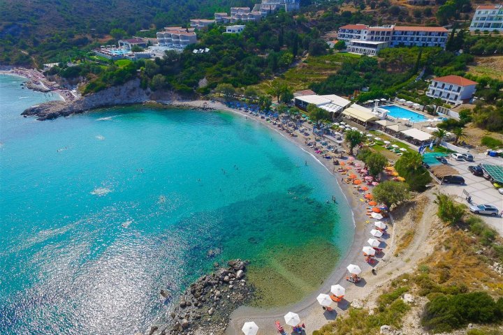 格里考瑞萨海滩酒店(Hotel Glicorisa Beach)