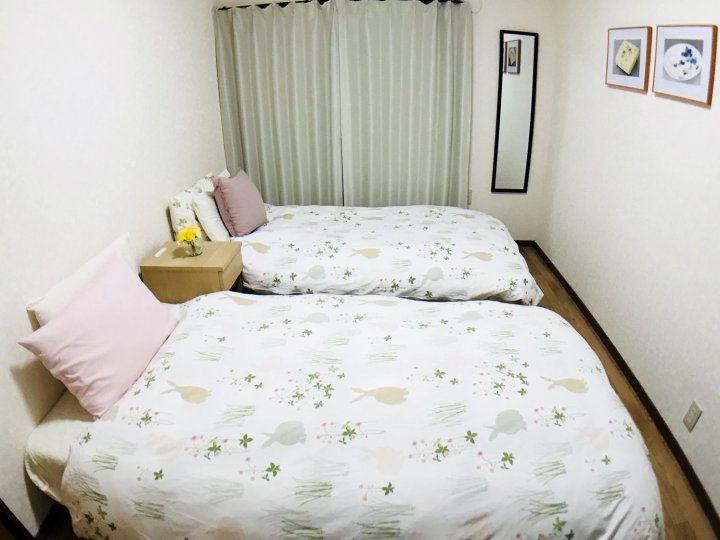 近大阪梅田3分钟步行车站直达日本桥民宿(Near Osaka Umeda 3 Minute Walk Station Homestay)