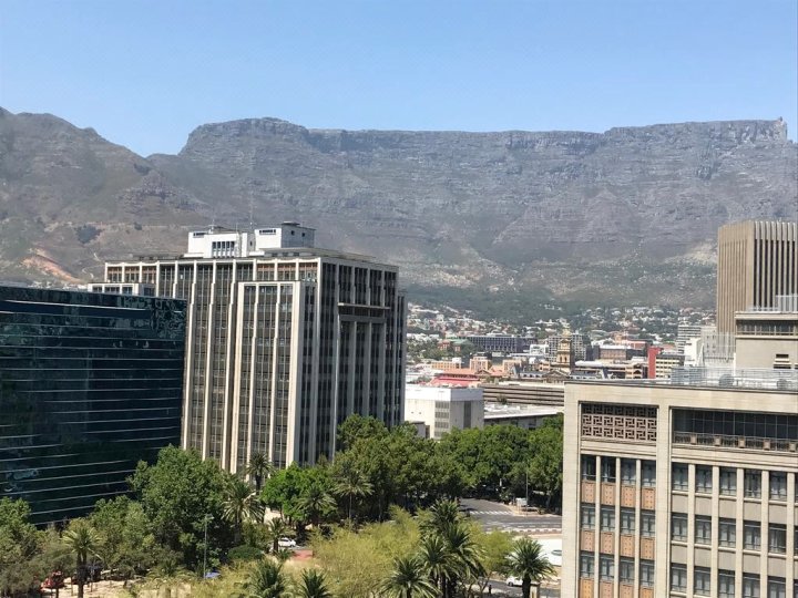 卡普东尼安酒店(Capetonian Hotel)