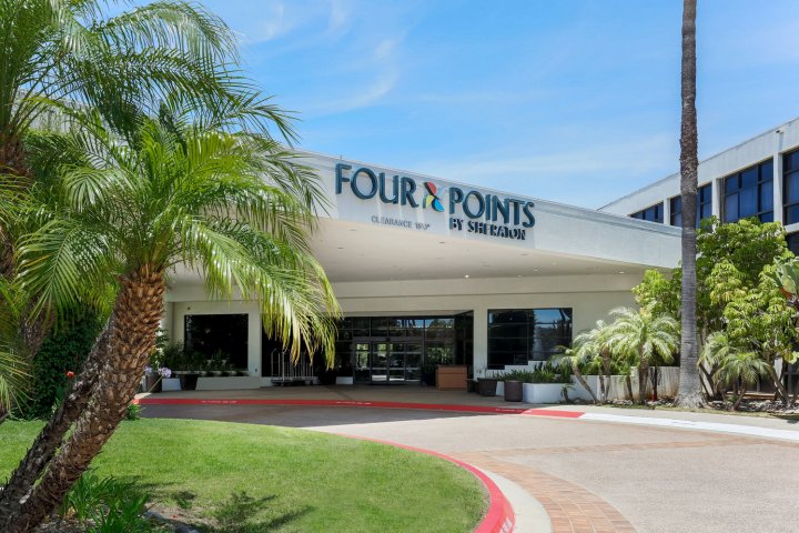 圣迭戈福朋喜来登酒店(Four Points by Sheraton San Diego)