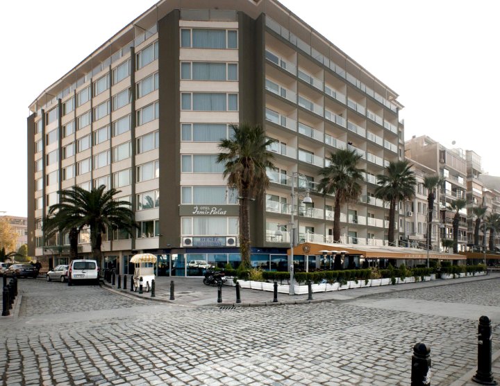 伊兹密尔帕拉斯酒店(Izmir Palas Hotel)