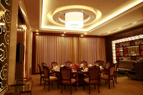 漠河索金大酒店