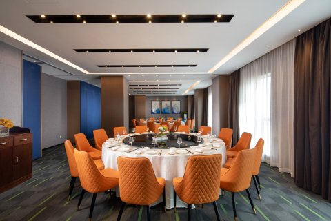 宜兴人民中路希尔顿欢朋酒店