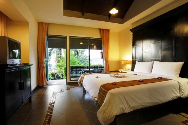 芭东别墅度假酒店(Patong Cottage Resort)