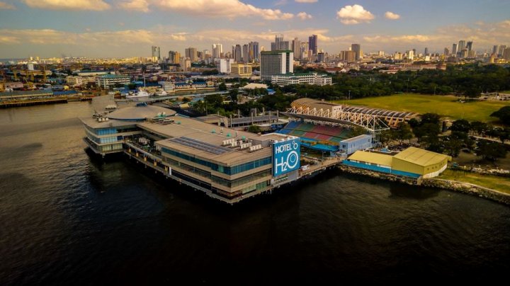 马尼拉水都大酒店(H2O Hotel Manila)