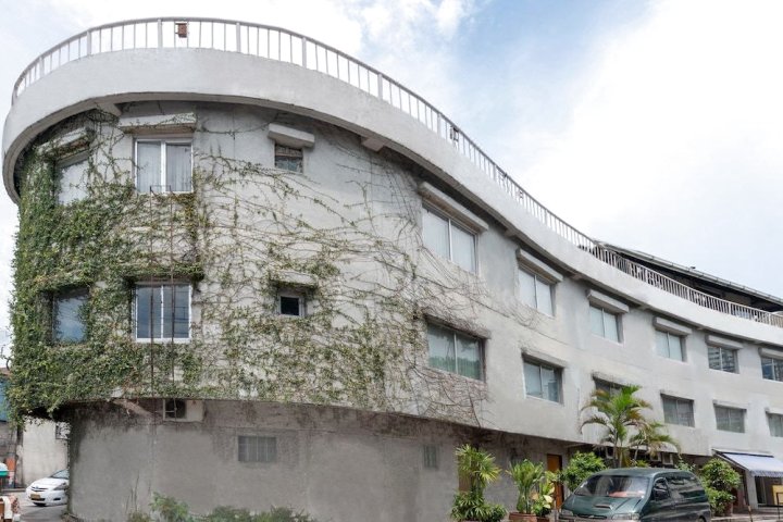 马尼拉绿洲公园酒店(Oasis Paco Park Hotel)