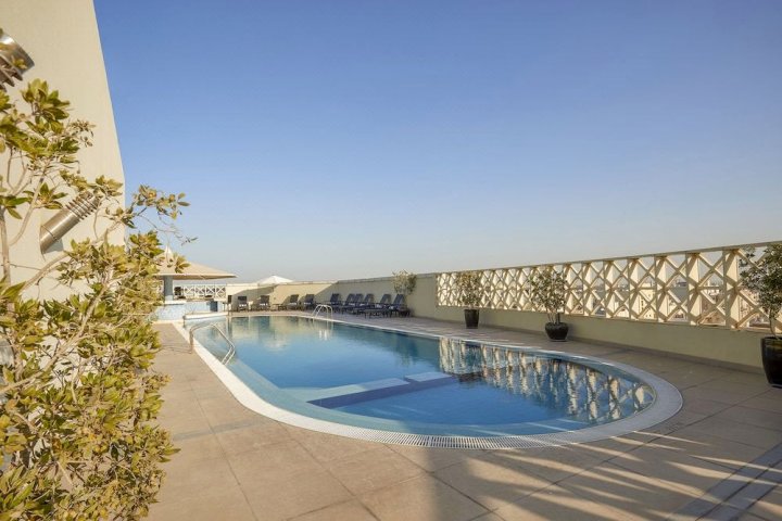 萨菲尔多哈酒店(Safir Hotel Doha)