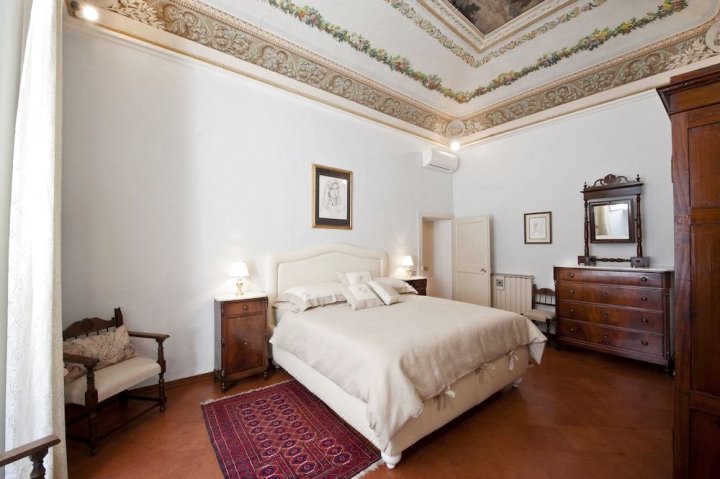 西诺蒂广场酒店(Palazzo Cinotti)