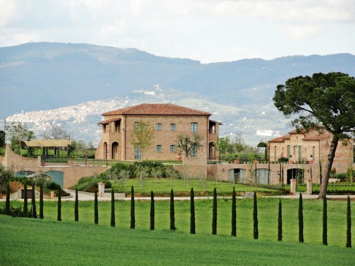 拉菲奥里塔农场旅馆(La Fiorita Farmhouse)