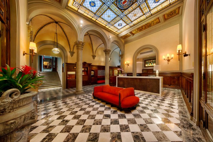 佛罗伦萨罗萨港NH精选酒店(NH Collection Firenze Porta Rossa)