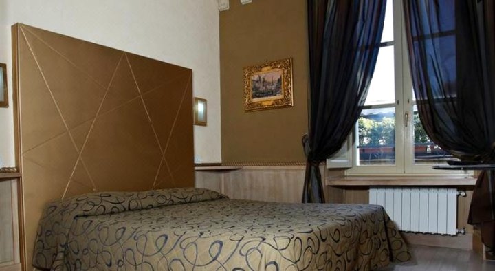 那蒂兹美洲酒店(Hotel Nardizzi Americana)