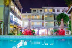 吉力马札罗克兰恩酒店(Kilimanjaro Crane Hotel)