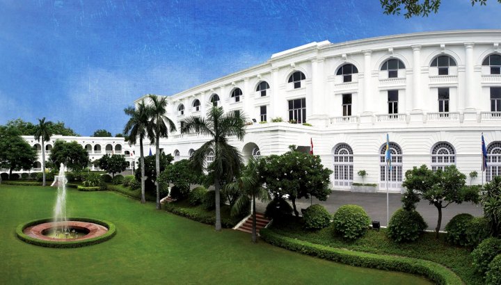 新德里梅顿酒店(Maidens Hotel New Delhi)