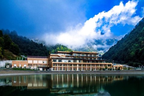 夸卡图峰山度假酒店(Qafqaz Tufandag Mountain Resort Hotel)
