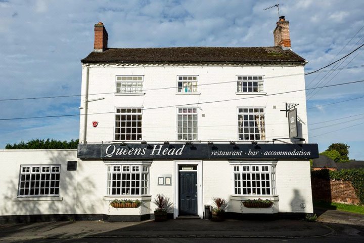 女王头像酒店(The Queens Head)