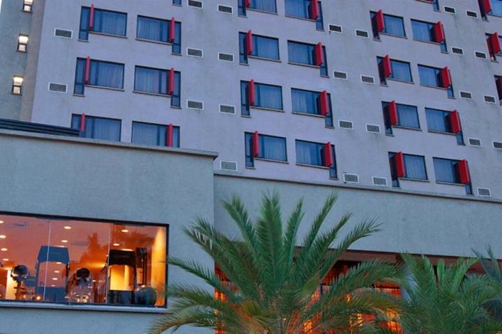拉各斯伊科伊瑞享酒店(Mövenpick Hotel Ikoyi Lagos)