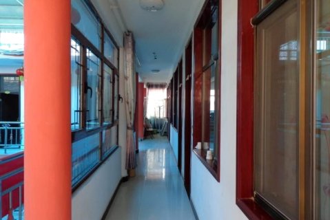 黄河石林金龙客栈