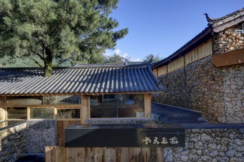 雪马玉龙酒店