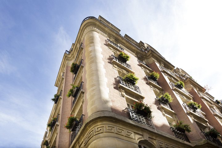 巴黎战神艾菲尔酒店(Hotel Ares Eiffel Paris)