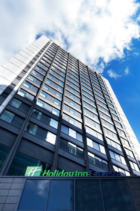 伯明翰 - 雪山智选假日酒店 - IHG 旗下饭店(Holiday Inn Express Birmingham - Snow Hill, an IHG Hotel)