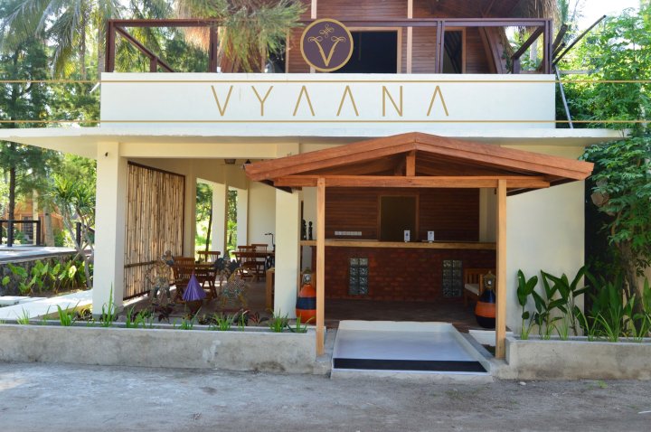 威亚吉利空气度假村(Vyaana Resort Gili Air)