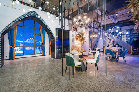 重庆千合日善高空江景酒店(解放碑洪崖洞店)