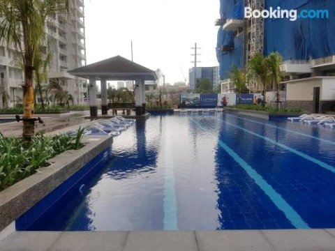 现代城市生活公寓 - 度假设施(Modern Urban Living - Resort Amenities)