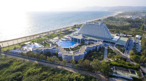 棕榈之翼以弗所海滩超全包度假酒店(Palm Wings Ephesus Beach Resort - Ultra All Inclusive)