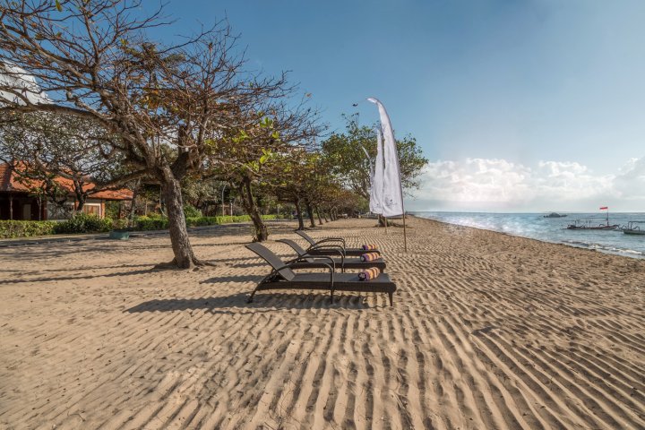 巴厘岛英娜海滩度假村(Inna Bali Beach Resort)