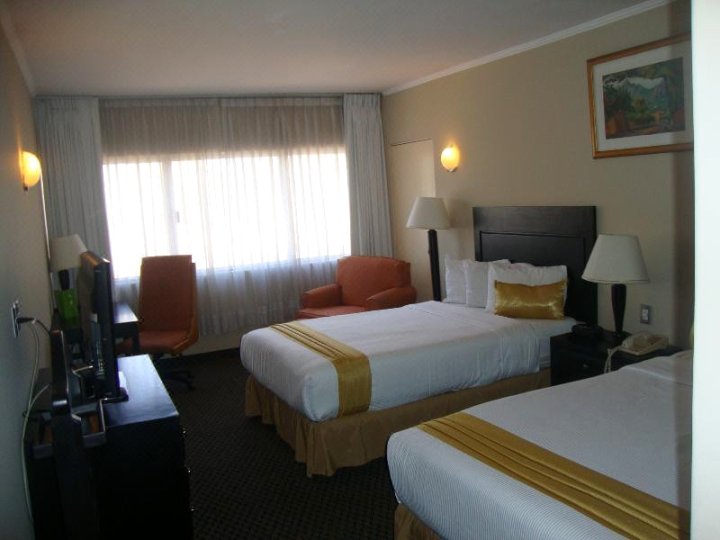 帝国广场大酒店(Gran Hotel Plaza Imperial)