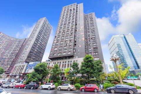 贵阳豪威大酒店(观山湖公园林城西路地铁站店)