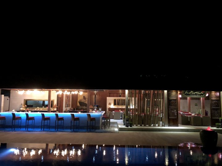 太阳海度假酒店(Sunsea Resort)