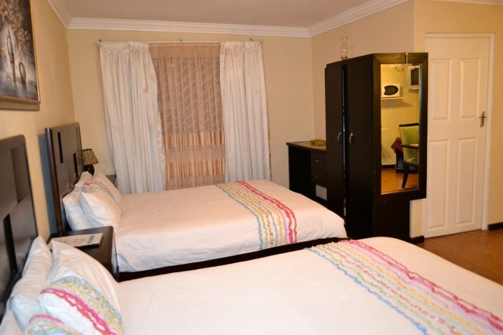 Mbalentle Guesthouse