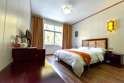 小金行者山舍客栈