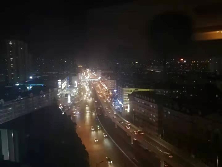 哈尔滨华人易居-智能民宿(16号店)